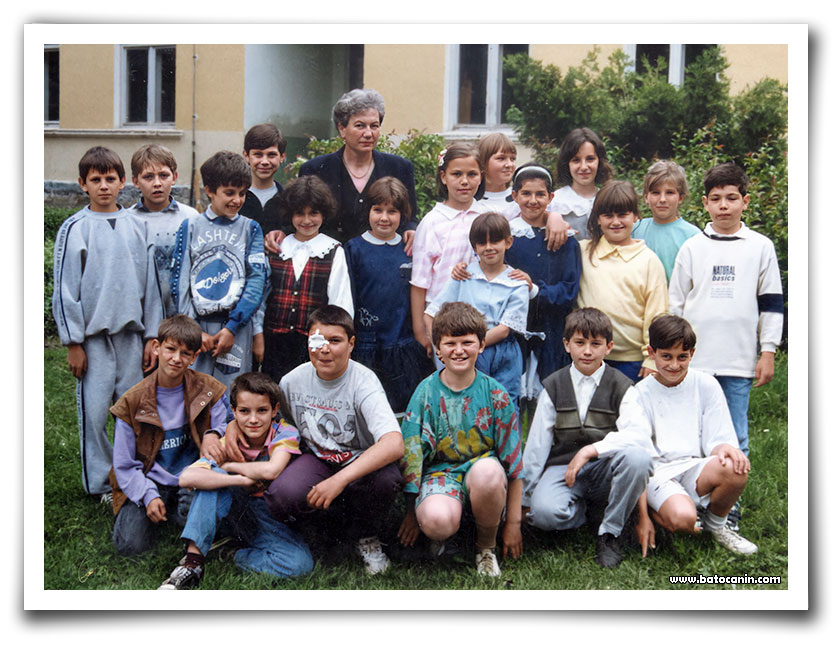 OŠ "Jovan Jovanović Zmaj", Bresno Polje, četvrti razred, 1995 godine.